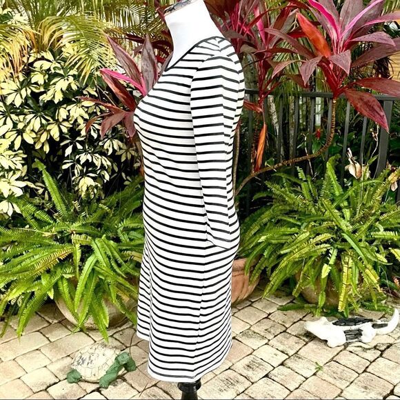 🍍3/$15🍍 HeartSoul Striped 3/4 Sleeve Dress - Picture 3 of 7
